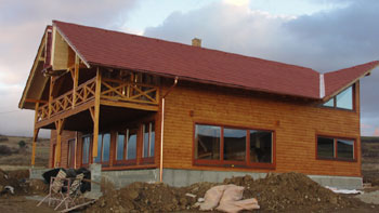 Manufacture roof trusses to measure